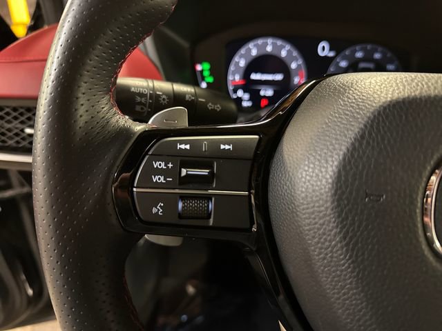 Used 2025 Acura ADX A-Spec image 17