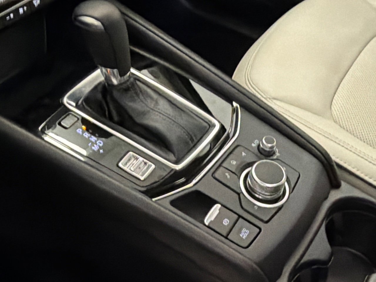 Certified 2025 MAZDA CX-5 AWD 2.5 S w/ Preferred Package image 30