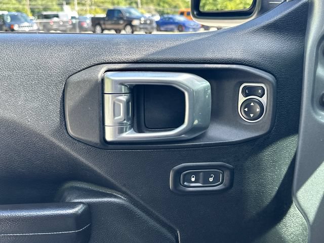Used 2020 Jeep Wrangler Unlimited Sport AWD/4WD image 23