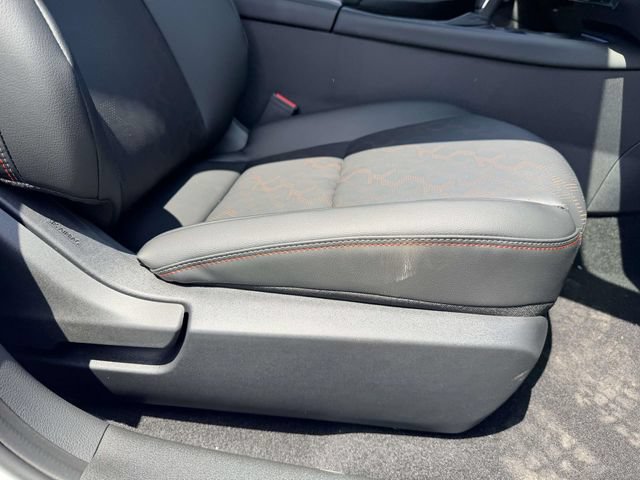 New 2026 Nissan Sentra SR w/ SR Premium Package FWD image 9