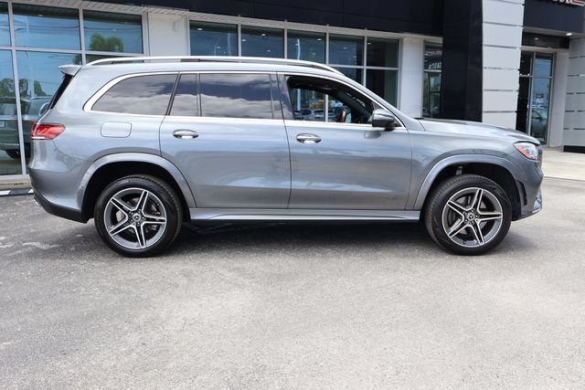 Used 2022 Mercedes-Benz GLS 450 4MATIC image 10