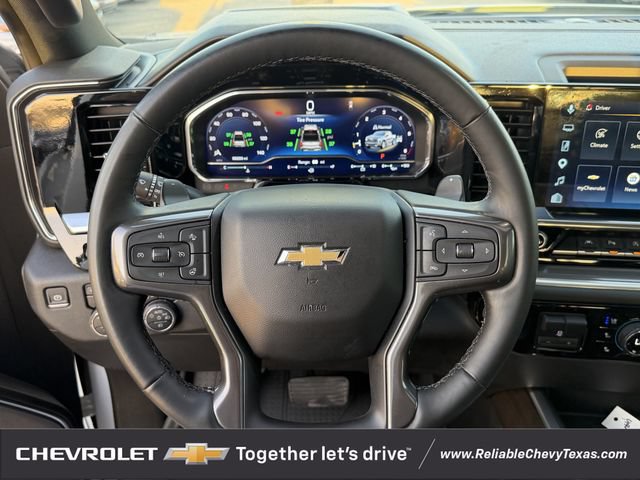 Used 2025 Chevrolet Silverado 1500 High Country w/ High Country Premium Package AWD/4WD image 14