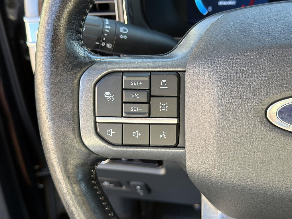 Used 2023 Ford F350 Lariat w/ Sport Appearance Package AWD/4WD image 35