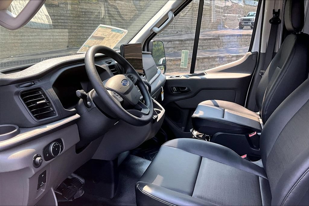 New 2026 Ford Transit 350 148 Medium Roof RWD image 9