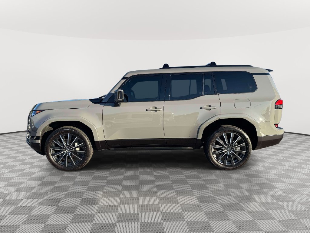 Used 2024 Lexus GX 550 AWD/4WD image 4