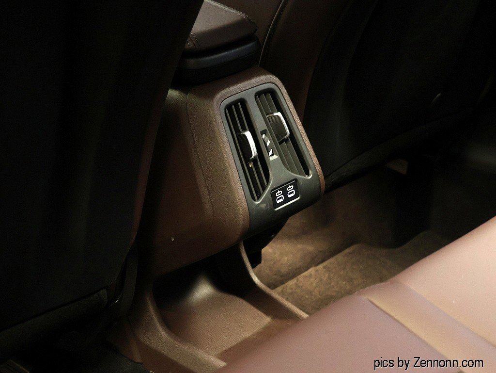 Used 2025 BMW X1 xDrive28i w/ Convenience Package image 14