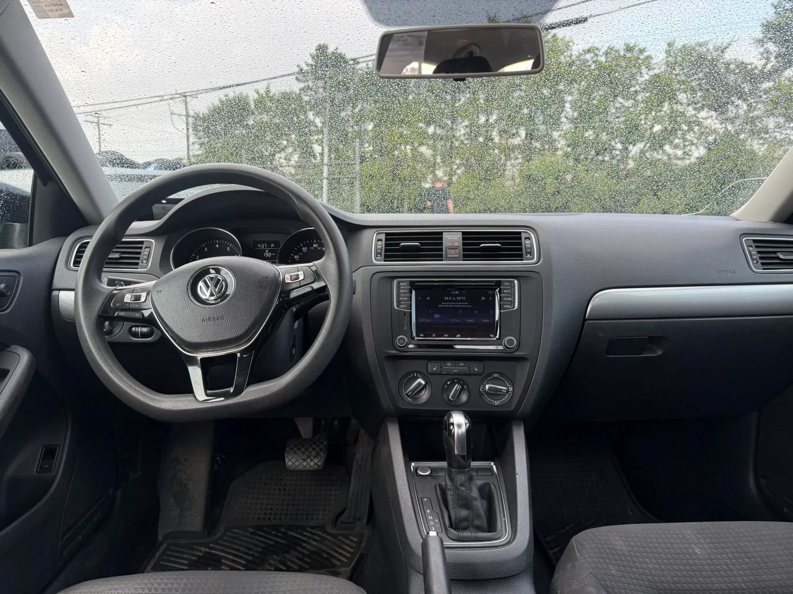 Used 2016 Volkswagen Jetta SE FWD image 9