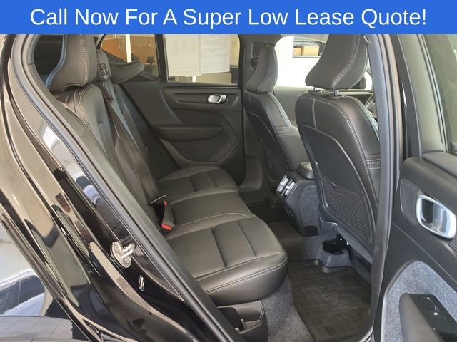 Used 2026 Volvo XC40 B5 Core w/ Climate Package image 11
