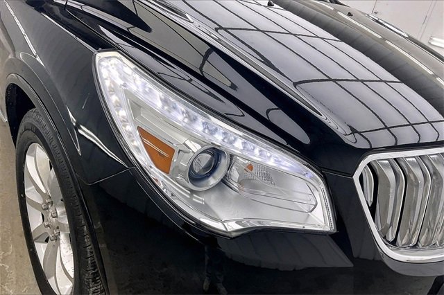 Used 2016 Buick Enclave Premium image 25