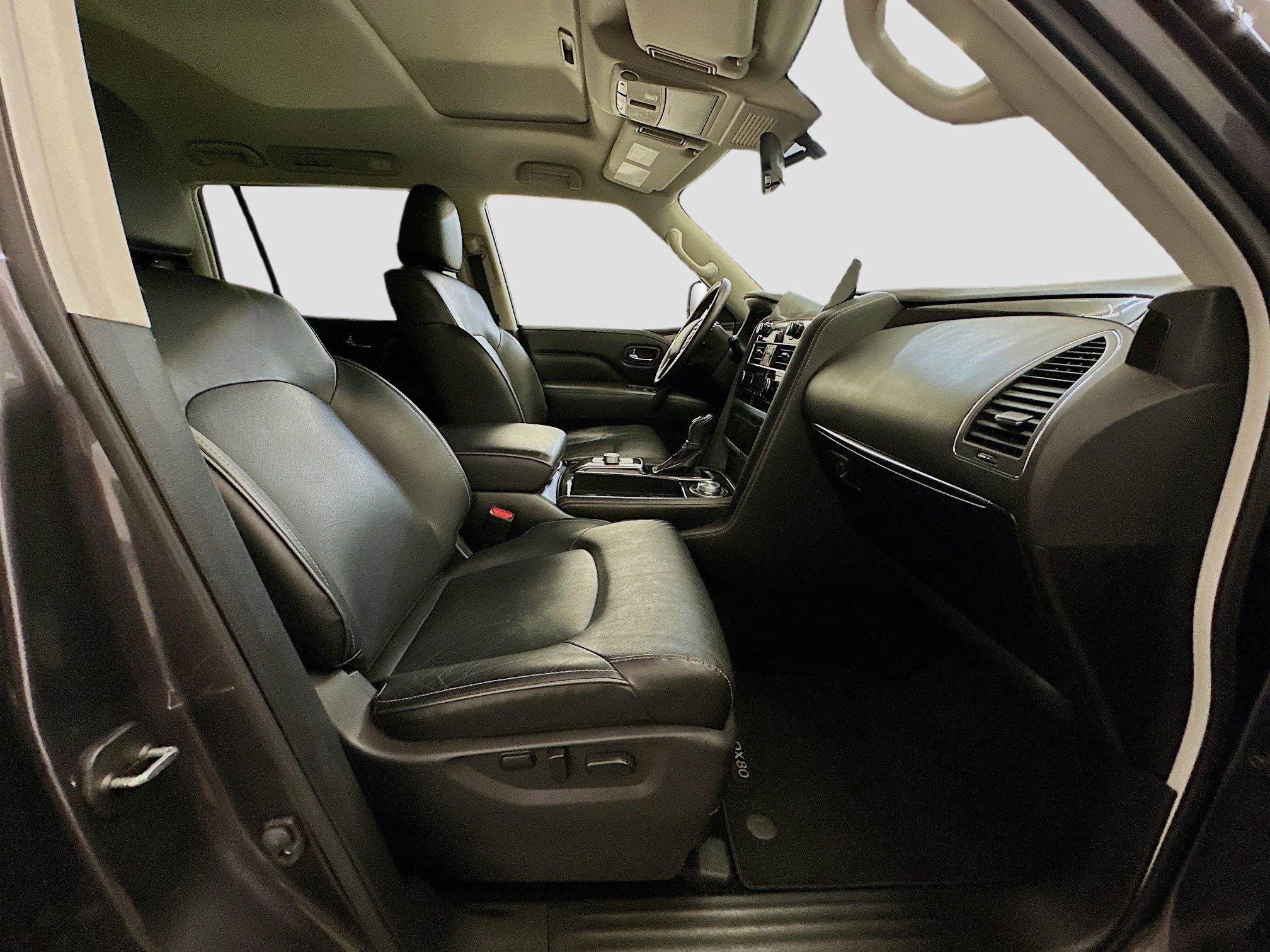 Used 2024 INFINITI QX80 Luxe image 35