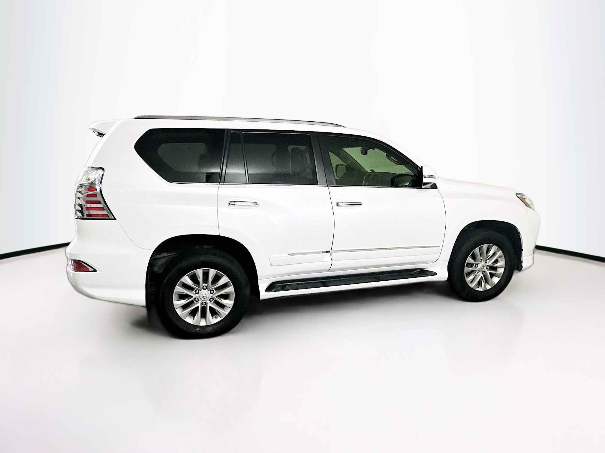 Used 2017 Lexus GX 460 Premium w/ Premium Package AWD/4WD image 10