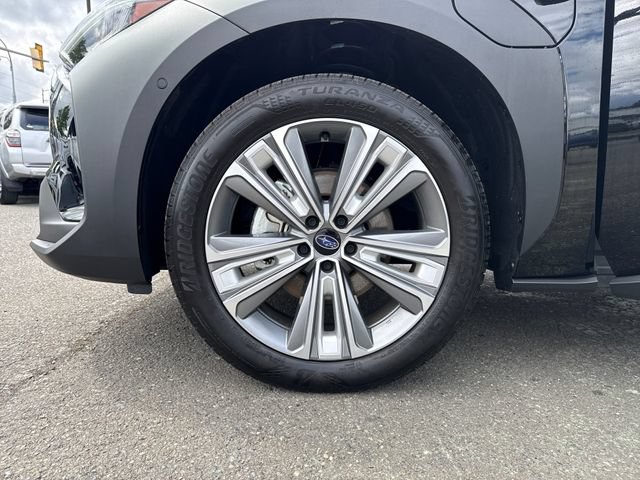 Used 2025 Subaru Solterra AWD/4WD image 26