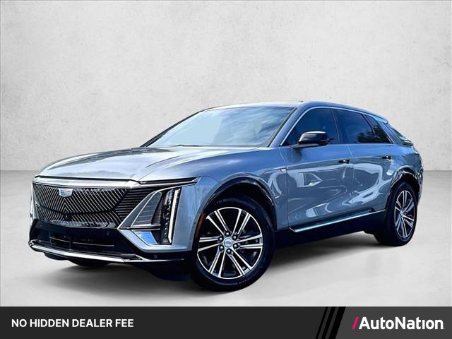 Certified 2025 Cadillac Lyriq Luxury RWD image 1