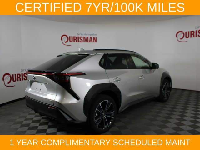 Used 2023 Toyota bZ4X AWD w/ Weather Package image 6