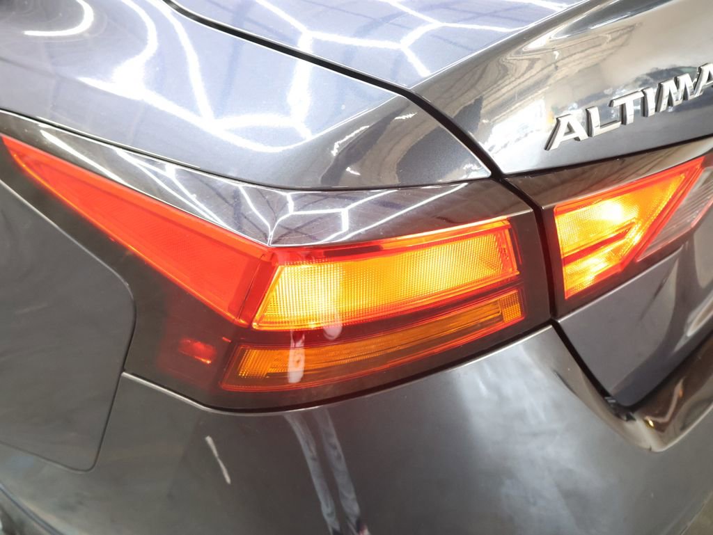 Used 2020 Nissan Altima 2.5 SV image 27