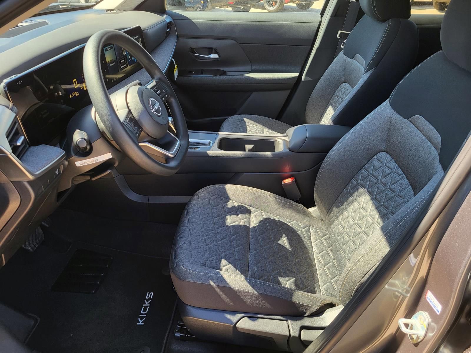 New 2026 Nissan Kicks SV image 17