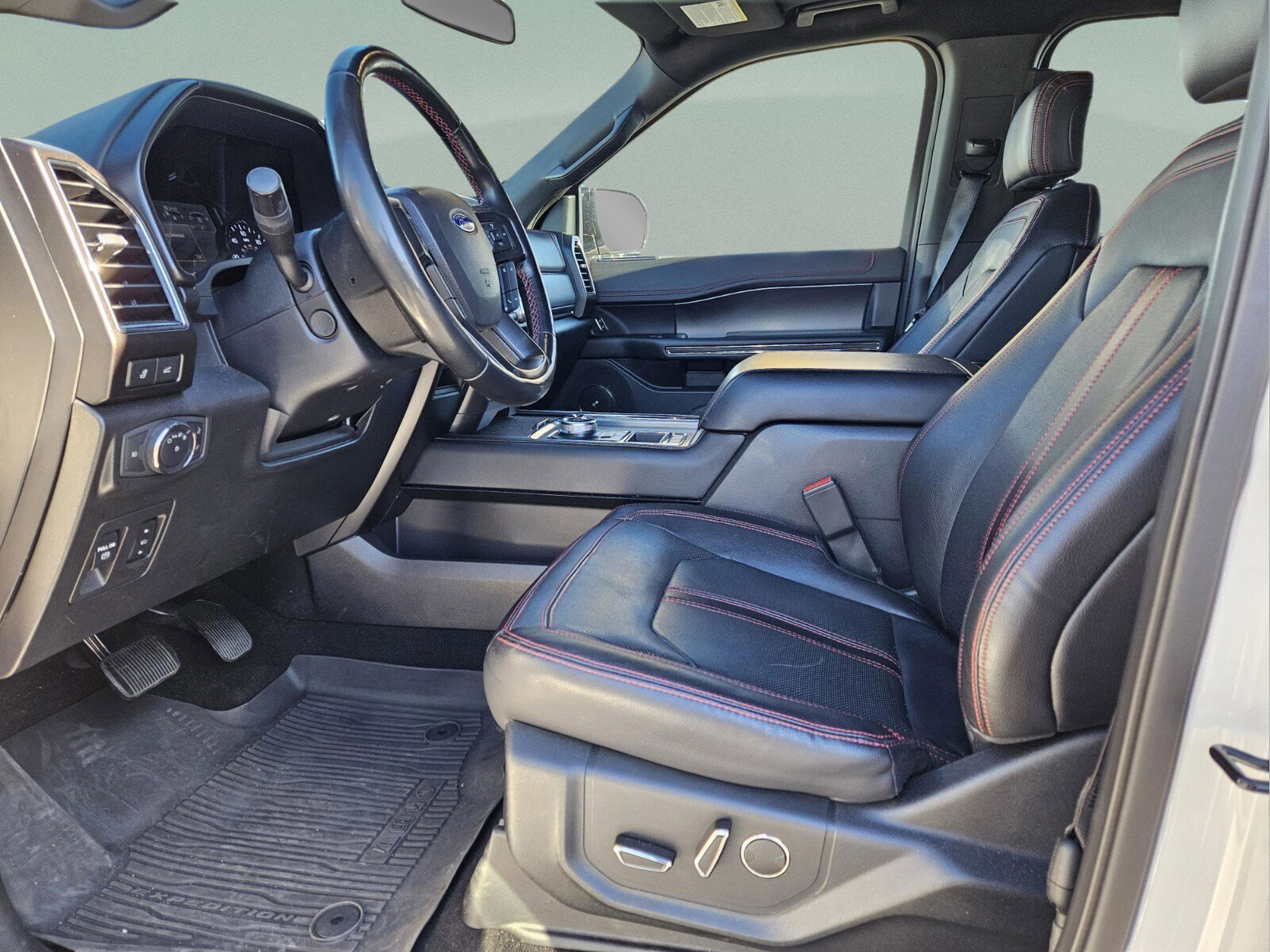 Used 2019 Ford Expedition Limited w/ Equipment Group 303A image 16