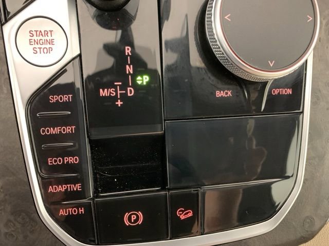 Used 2021 BMW X5 xDrive40i w/ Convenience Package image 29