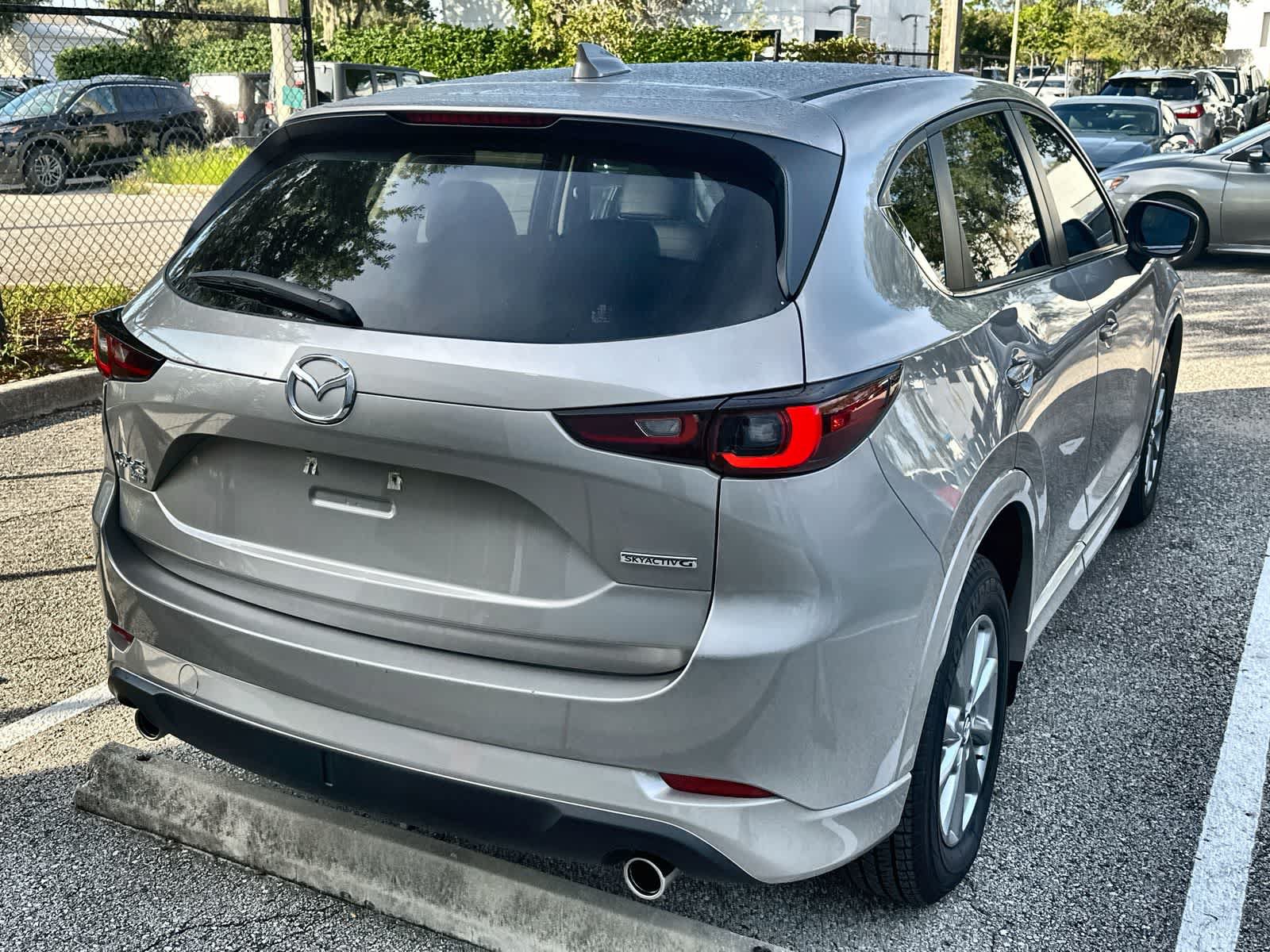 Used 2025 MAZDA CX-5 AWD 2.5 S w/ Preferred Package image 8