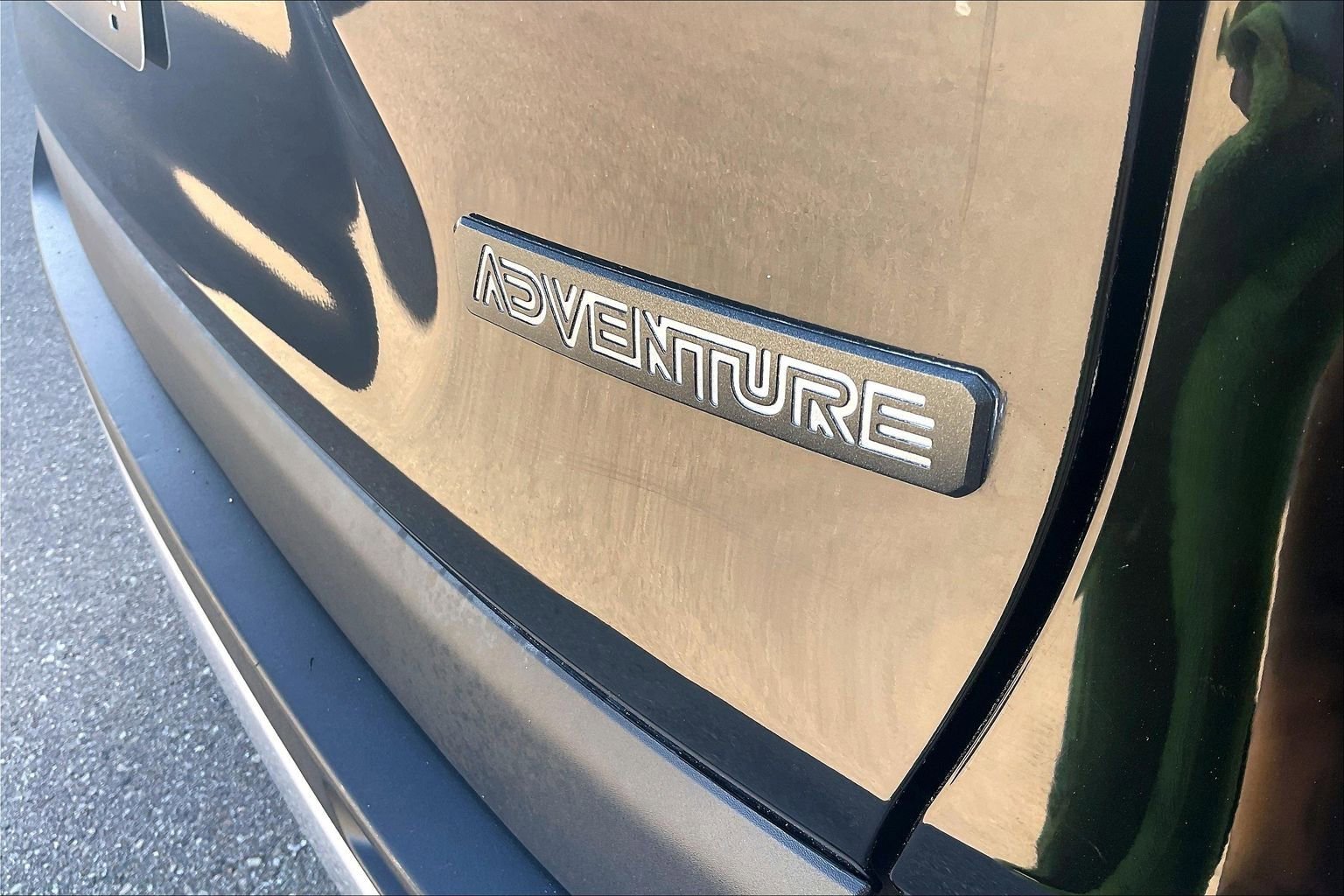 Used 2022 Toyota RAV4 Adventure AWD/4WD image 23