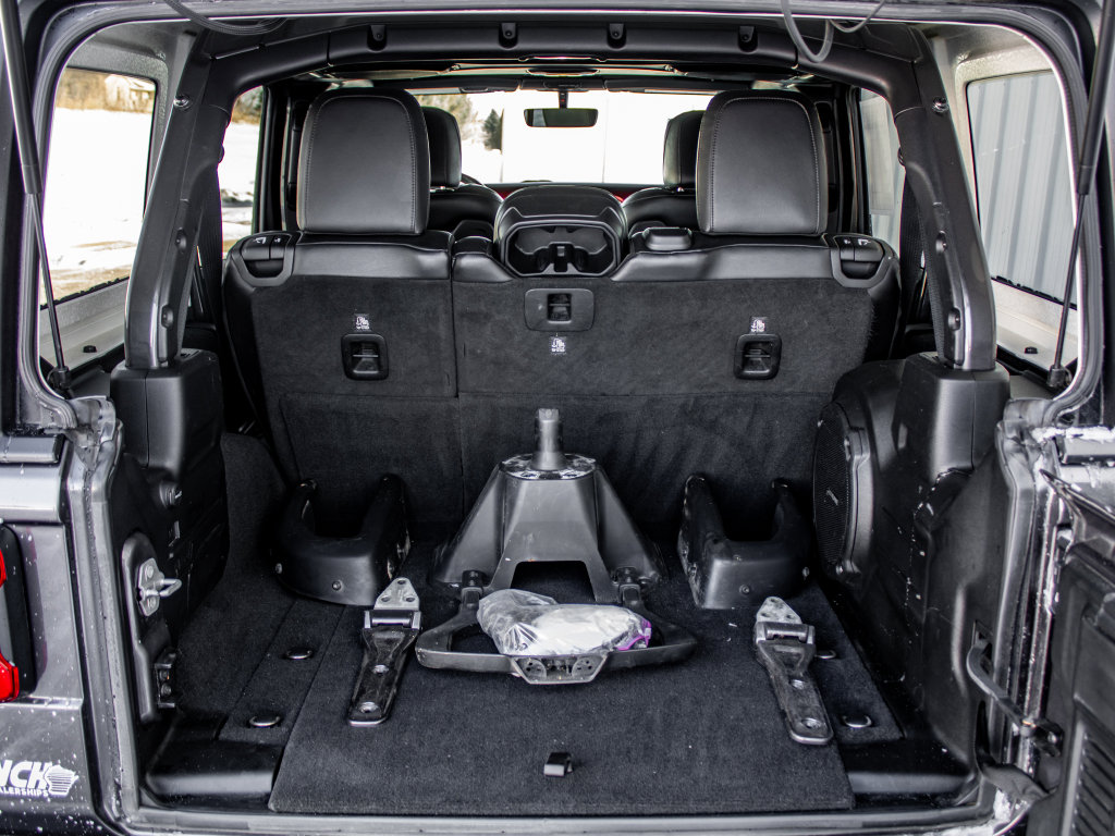 Used 2018 Jeep Wrangler Unlimited Rubicon image 29