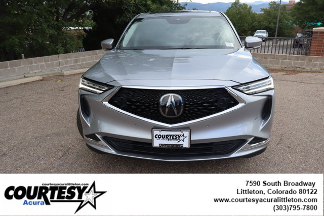 Used 2024 Acura MDX w/ Technology Package AWD/4WD image 2