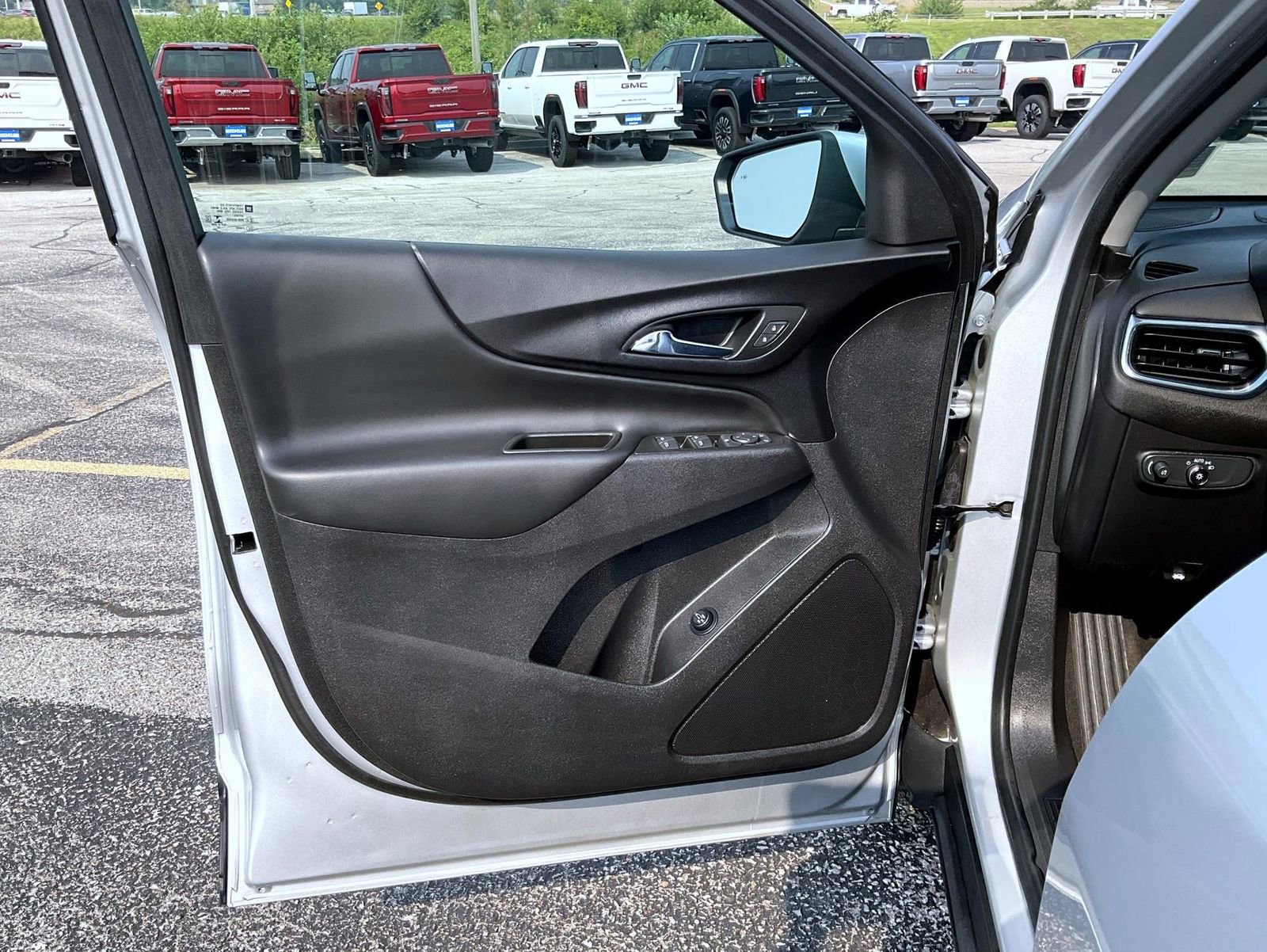 Certified 2022 Chevrolet Equinox LT image 9