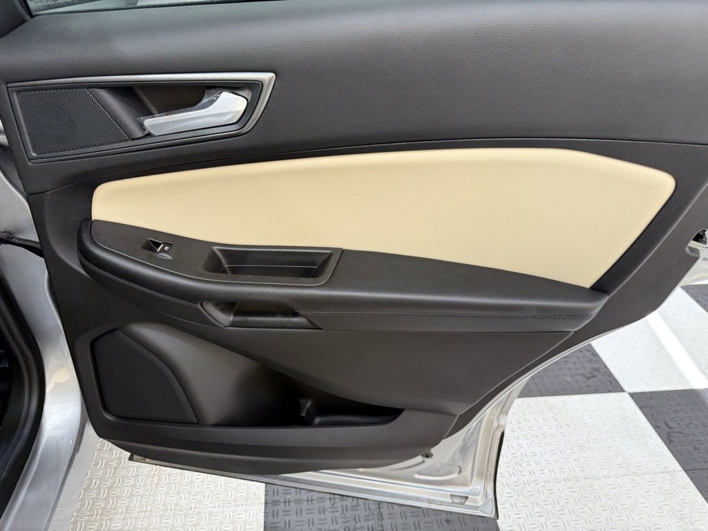 New 2024 Ford Edge SE image 22