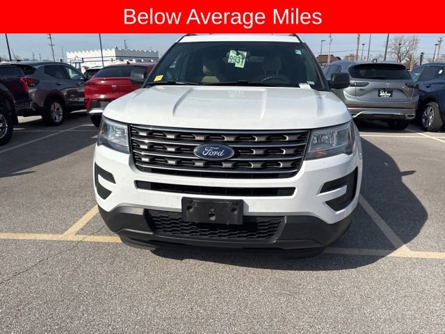 Used 2017 Ford Explorer FWD image 3