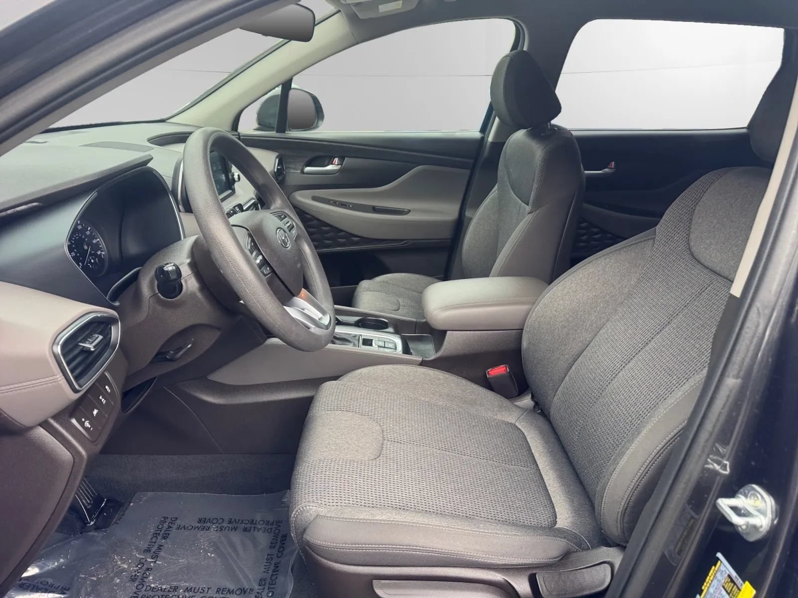 Used 2020 Hyundai Santa Fe SE AWD/4WD image 14