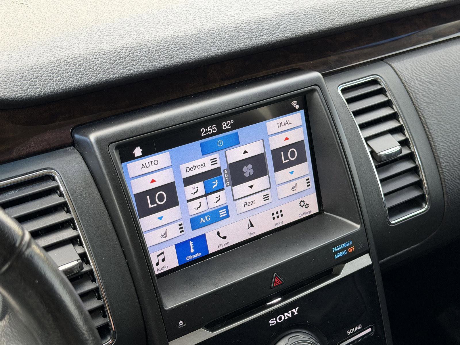 Used 2019 Ford Flex Limited FWD image 17