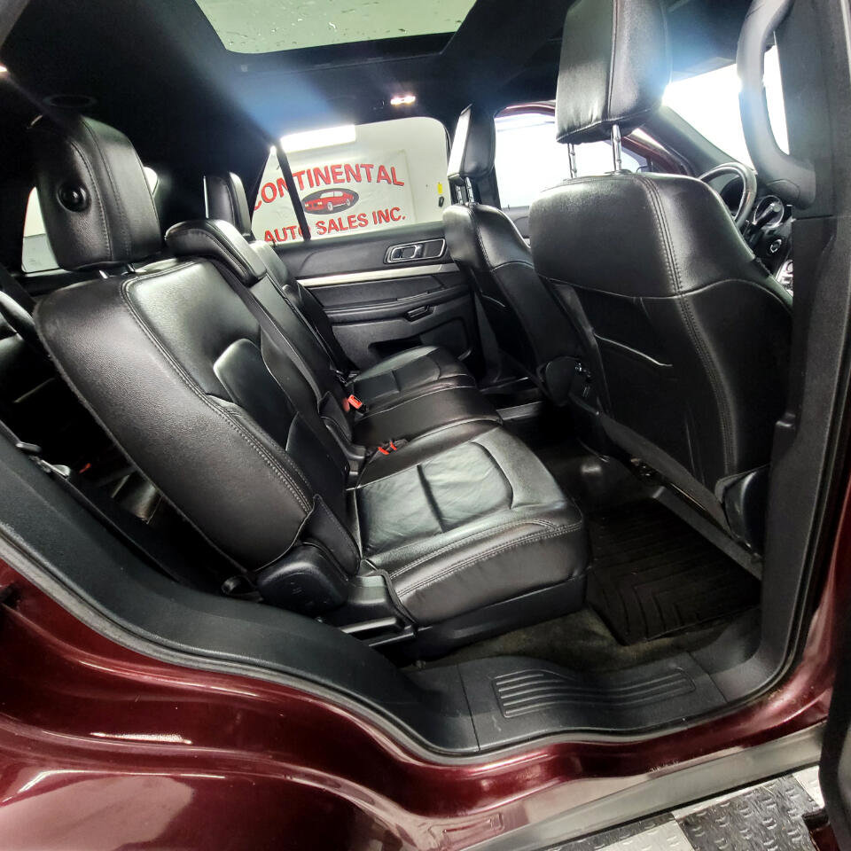 Used 2018 Ford Explorer XLT w/ Equipment Group 202A image 16