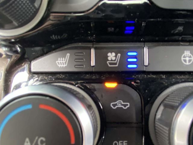 Used 2024 RAM 1500 Laramie image 21