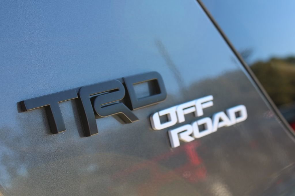 Used 2019 Toyota 4Runner TRD Off-Road image 11
