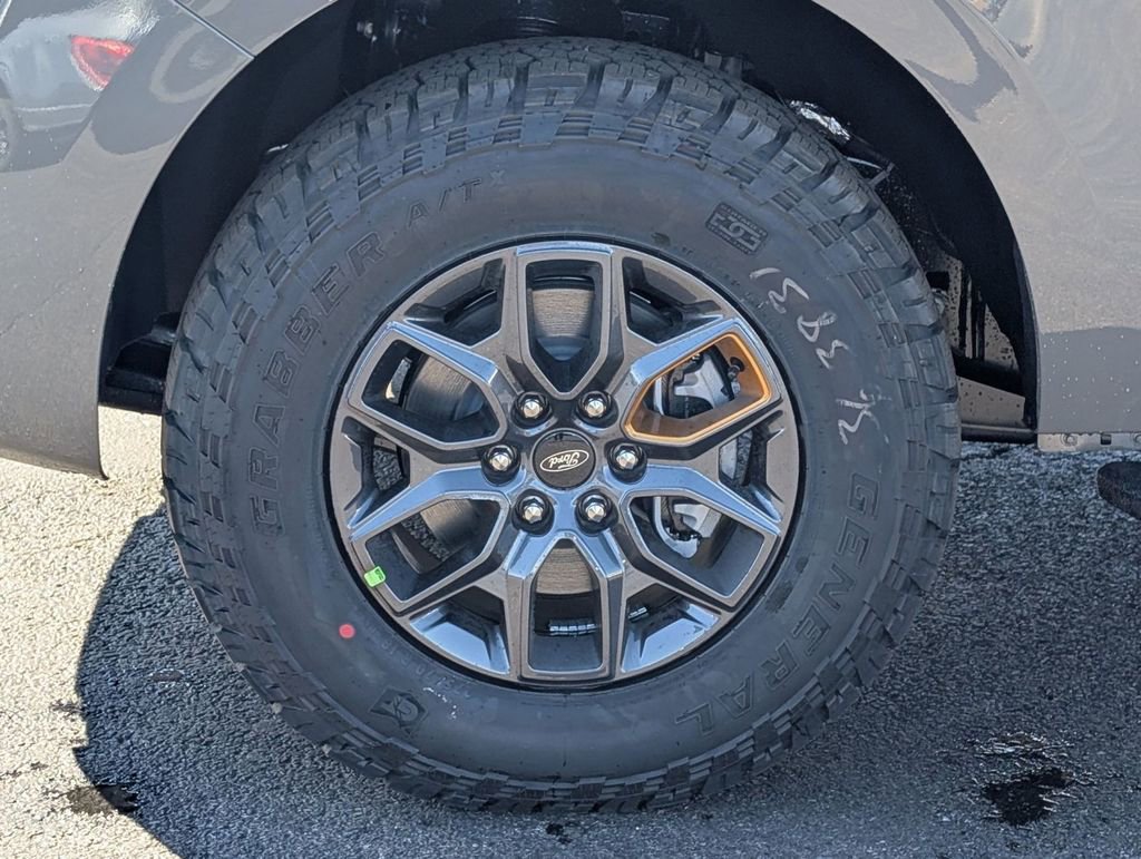 New 2026 Ford Expedition Tremor image 16