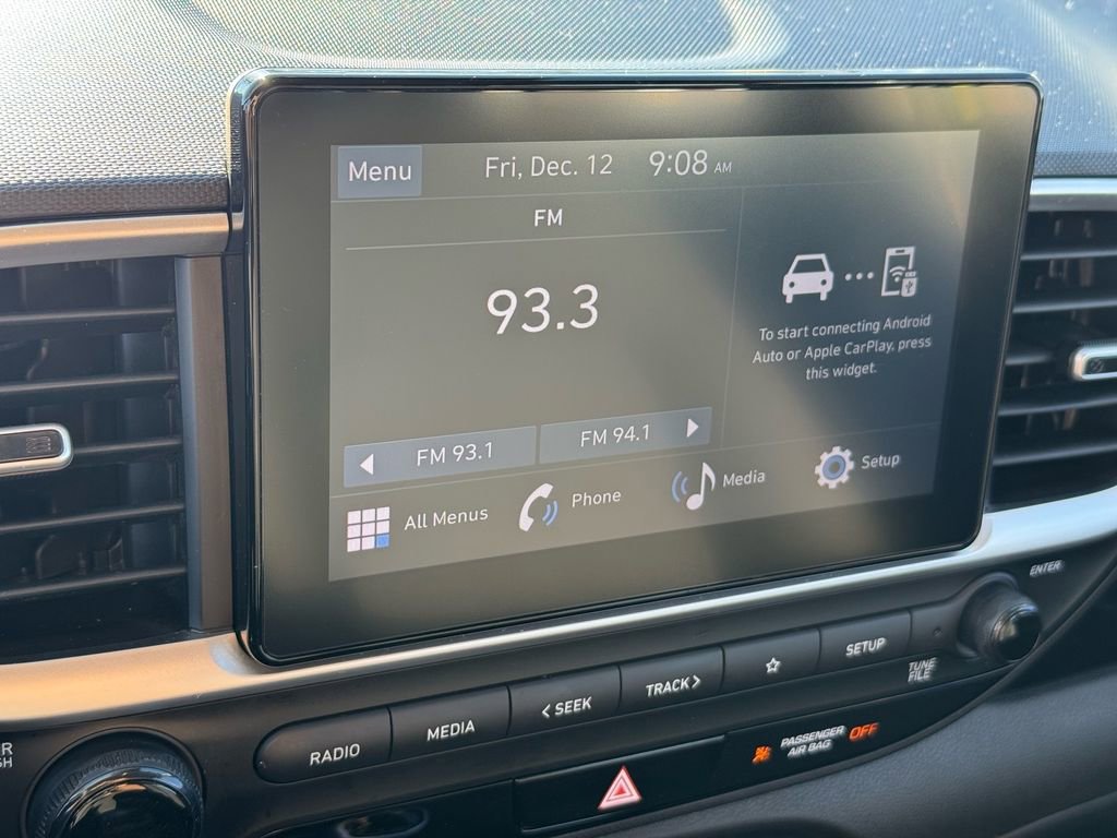 Used 2024 Hyundai Venue SE image 26