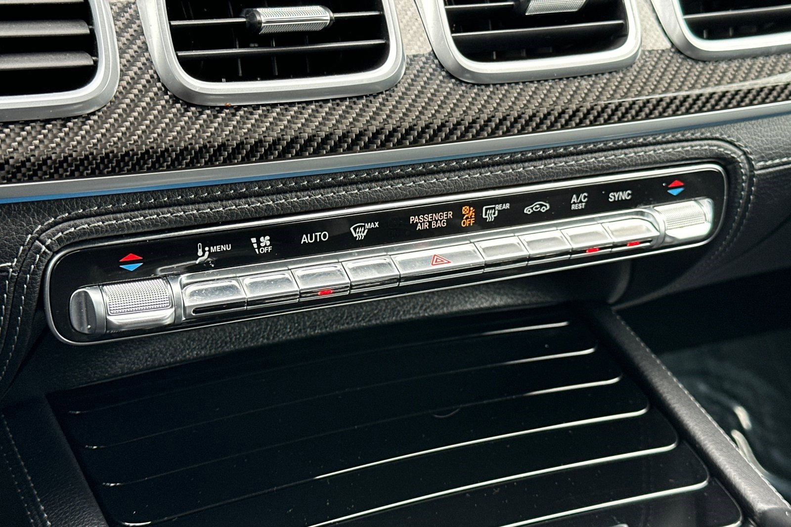 Used 2023 Mercedes-Benz GLE 53 AMG 4MATIC Coupe image 25