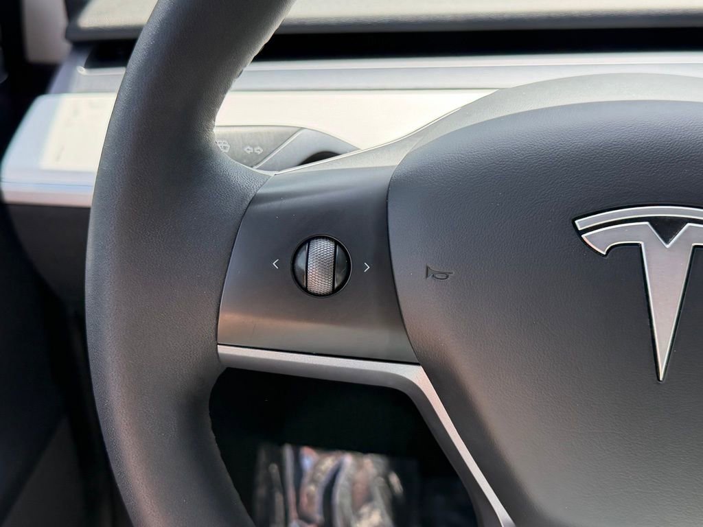 Used 2023 Tesla Model 3 Performance AWD/4WD image 15