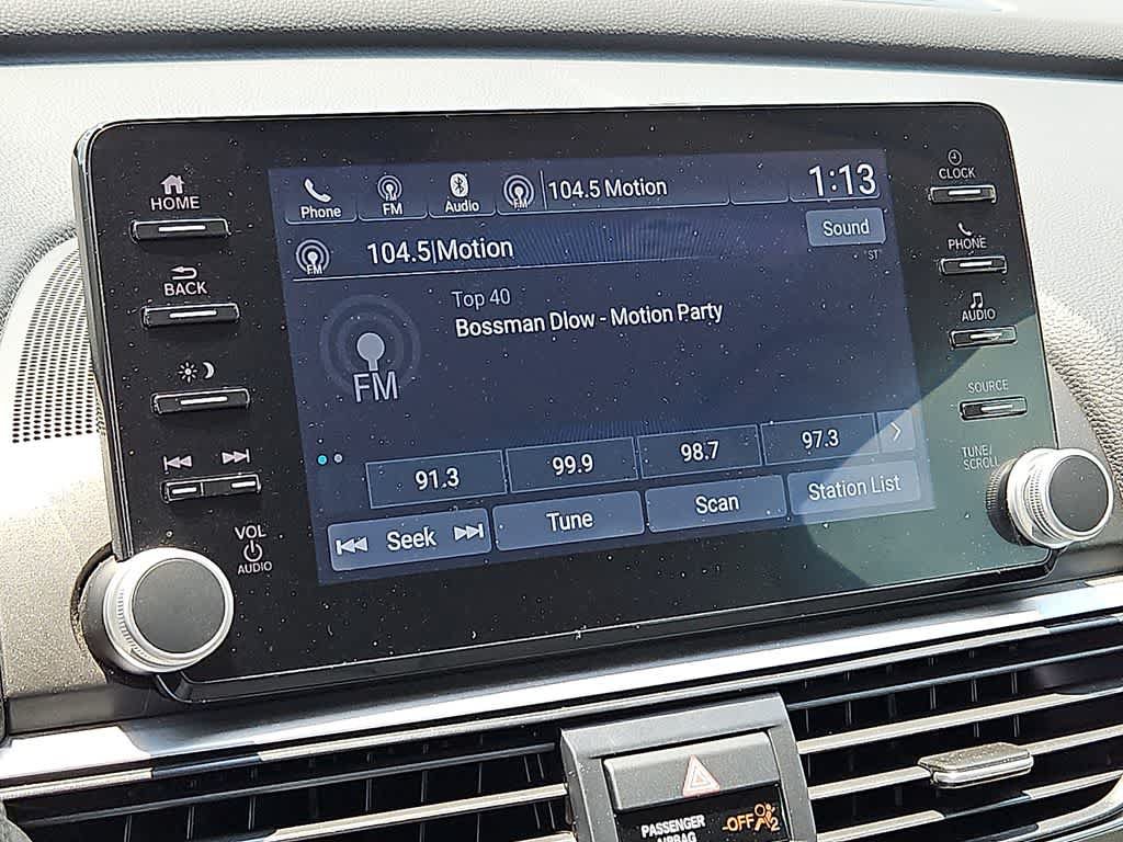 Used 2021 Honda Accord Hybrid image 16