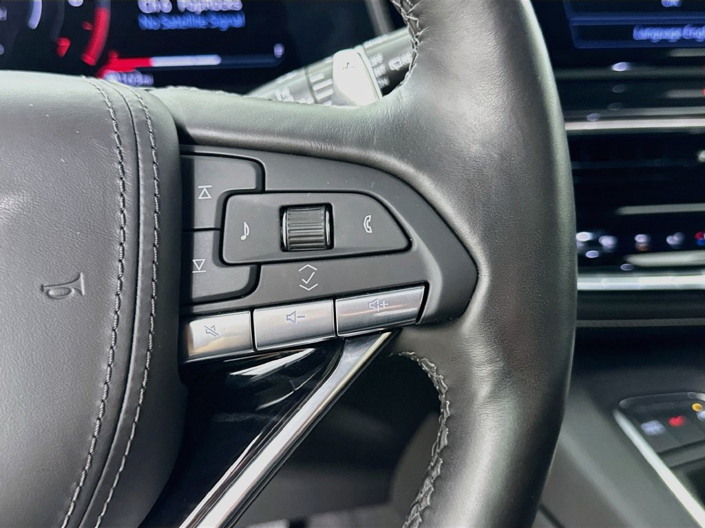 Certified 2024 Cadillac Escalade V w/ LPO, ONYX Package AWD/4WD image 13