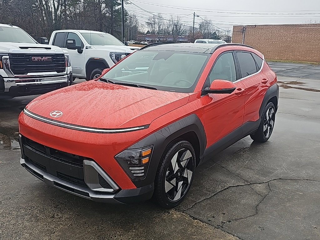 Used 2024 Hyundai Kona Limited image 4