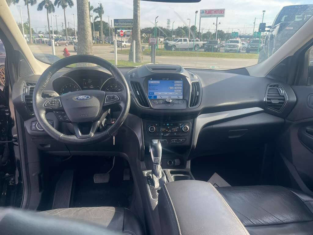 Used 2018 Ford Escape SEL image 17