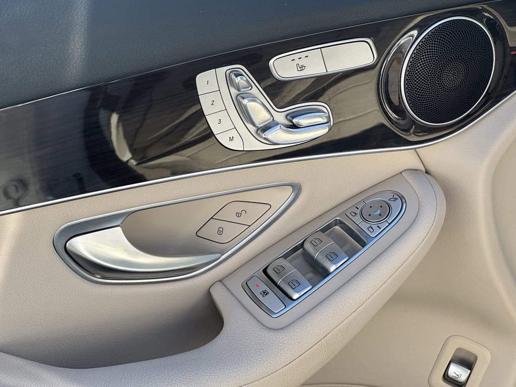 Used 2017 Mercedes-Benz GLC 300 GLC 300 image 12