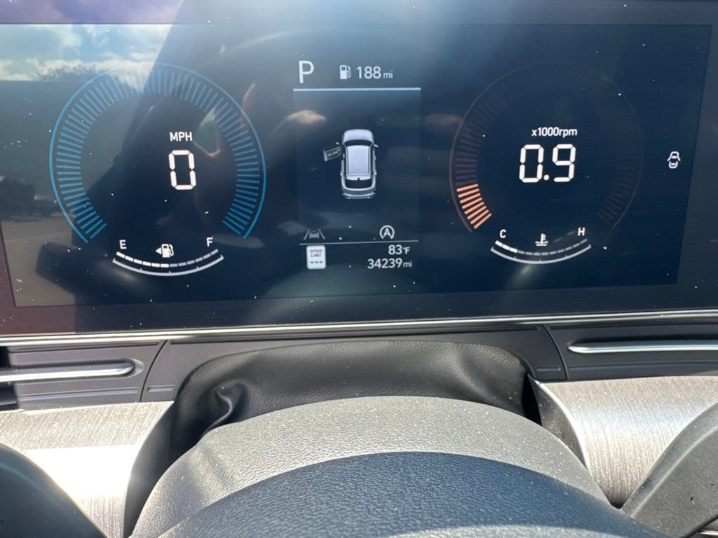 Certified 2025 Hyundai Kona SE AWD/4WD image 19