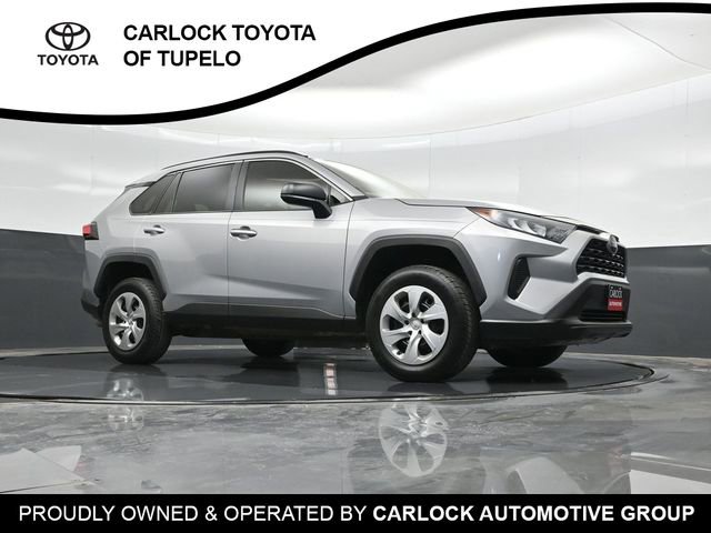 Used 2020 Toyota RAV4 LE image 40