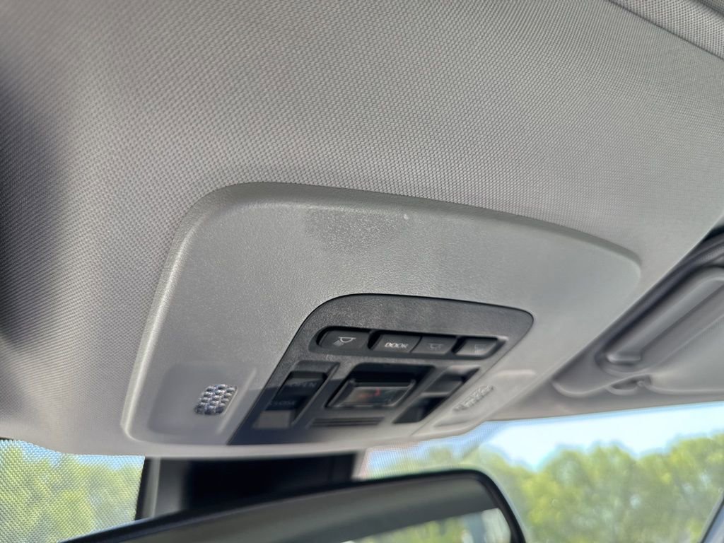 Used 2024 Toyota Camry XLE image 33