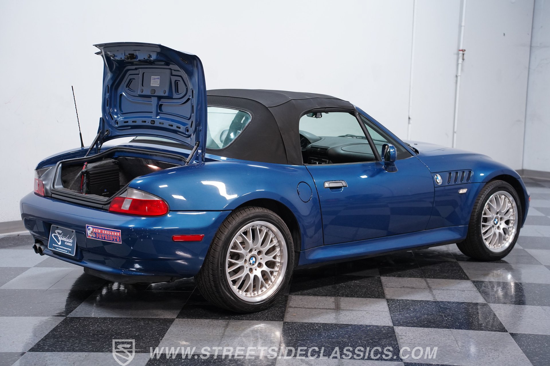 Used 2001 BMW Z3 3.0i RWD image 40