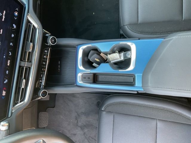 Used 2025 Chevrolet Equinox EV LT w/ Convenience Package image 17