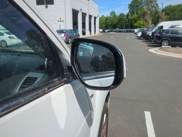 Used 2012 Mitsubishi Outlander GT image 12