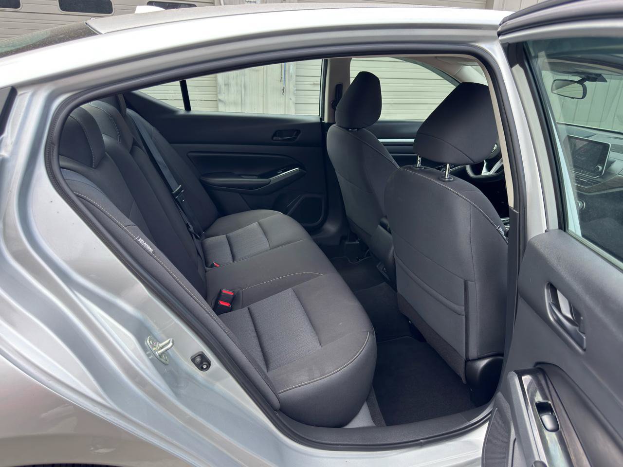 Used 2023 Nissan Altima 2.5 SV FWD image 15
